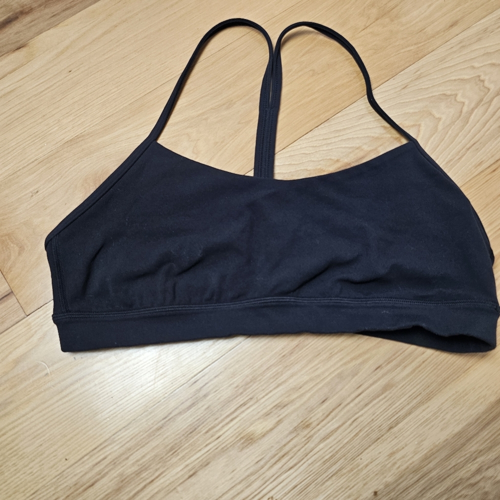Lululemon Flow Y Bra Light Support‎ Yoga Size 12 Black Gym Workout